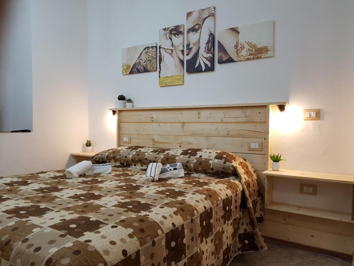 B&B Casa Alessandro สกาเลอา ภายนอก รูปภาพ